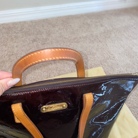 Louis Vuitton Bellevue PM armante - Picture 10 of 11